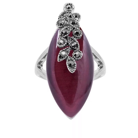 Crystal Filigree Ring - Picture 1 of 3